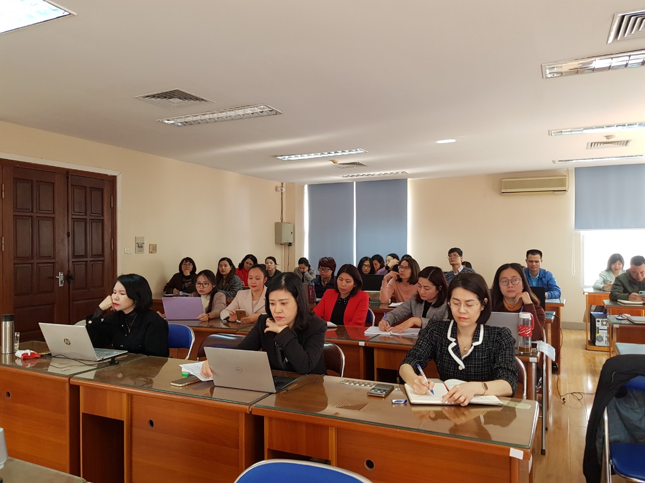 Lớp bồi dưỡng về kiểm tra, xử lý dữ liệu các cuộc điều tra